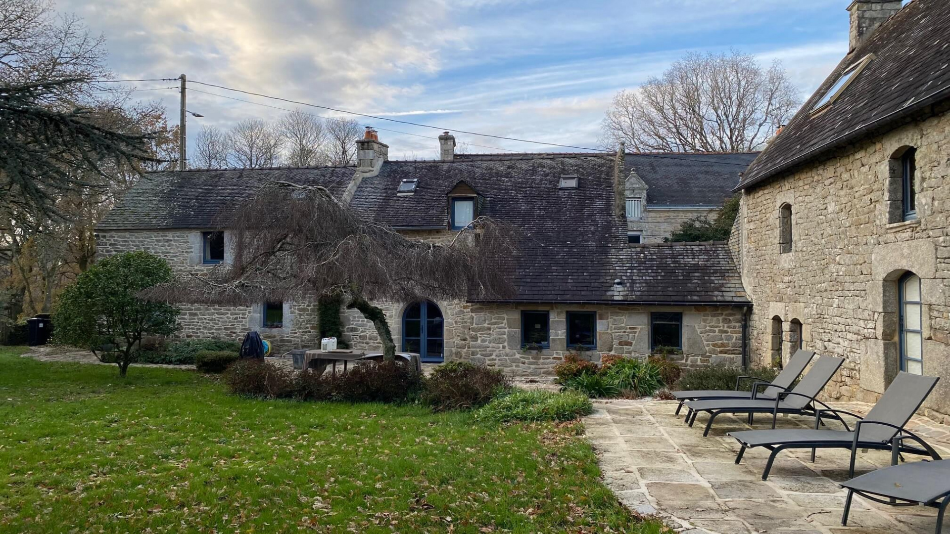 Maison en pierres à rénover St Avé